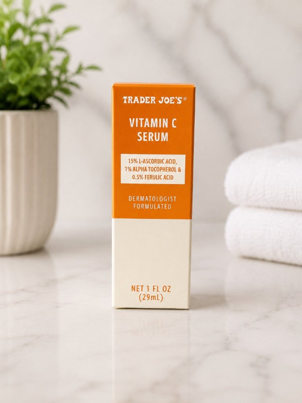 Trader Joe's Vitamin C Serum Dermatologist Formulated 1 fl oz Face/Neck/Chest